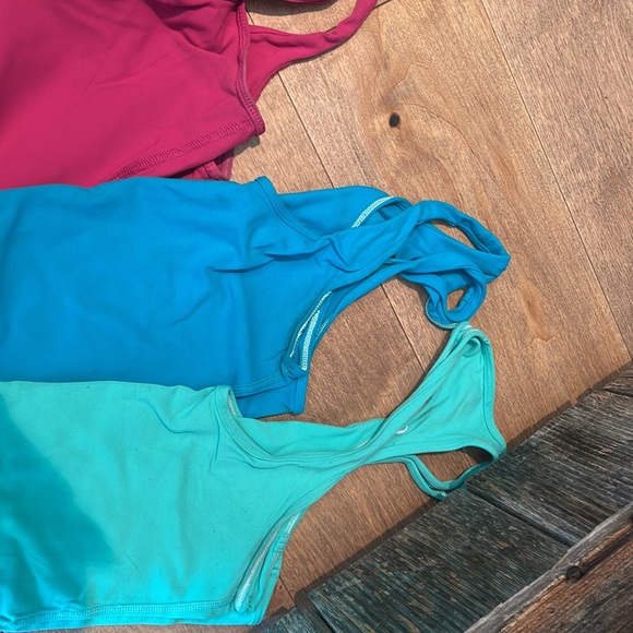Bundle of Lululemon CRB tanks - Picture 3 of 3